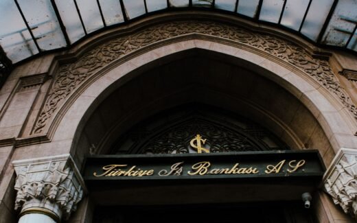 Elegant entrance of Türkiye İş Bankası with architectural details in Istanbul.